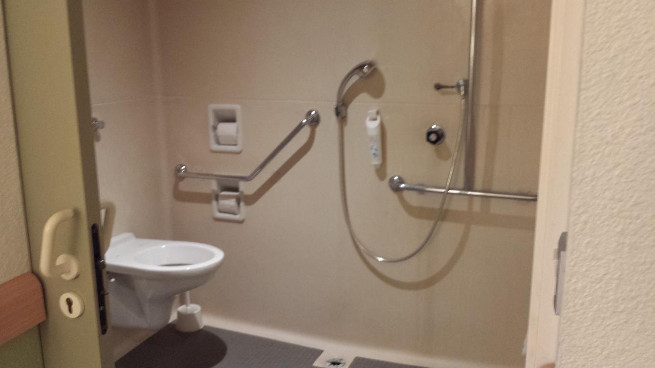 Ibis Budget Stains - Saint Denis - Universite Bagian luar foto